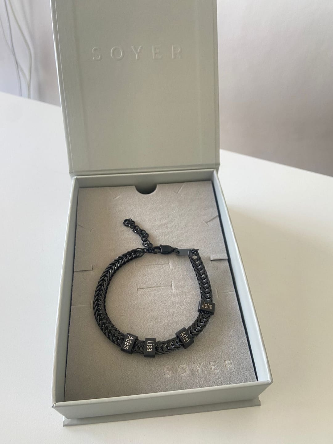 Customer photo review of Elements Men's Beads Bracelet - Black