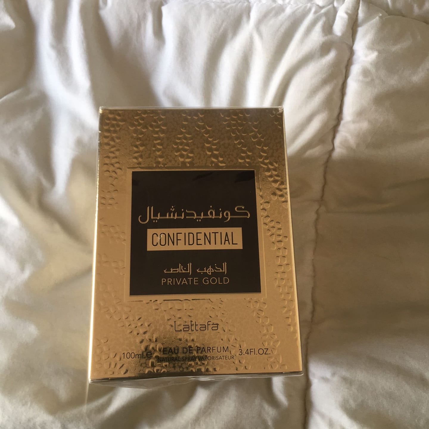 Customer photo review of Confidential Private Gold Lattafa Perfumes 100ml
