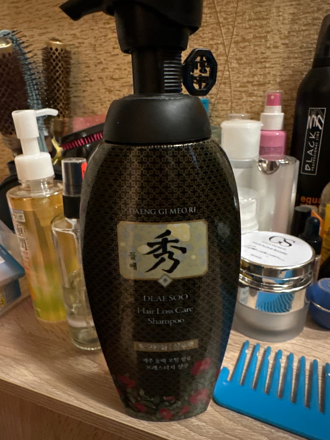 Customer photo review of Подхранващ и стимулиращ растежа шампоан против косопад Doori Кралска Камелия