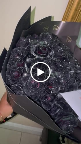 Customer video review of Black Rose Bouquet