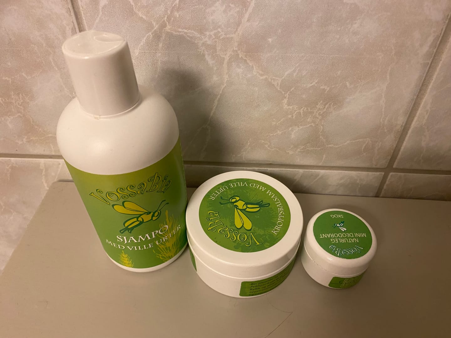 Customer photo review of EINERPAKKE TIL HUD OG HÅR - Sjampo, Kroppsbalsam og få minideo skog-deo på kjøpet