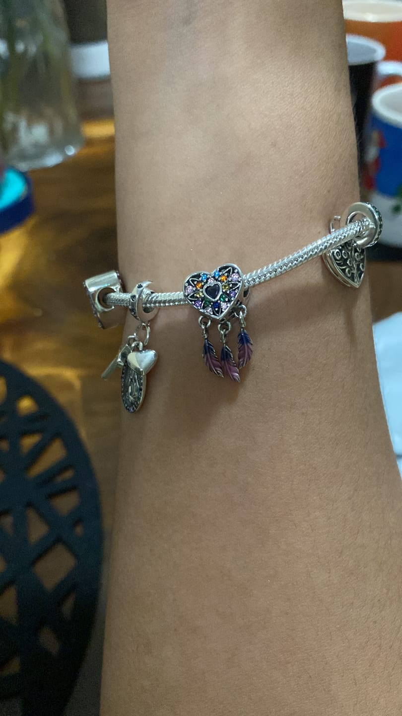 Customer photo review of Charm Corazon, Cruz & Virgen Diamantada