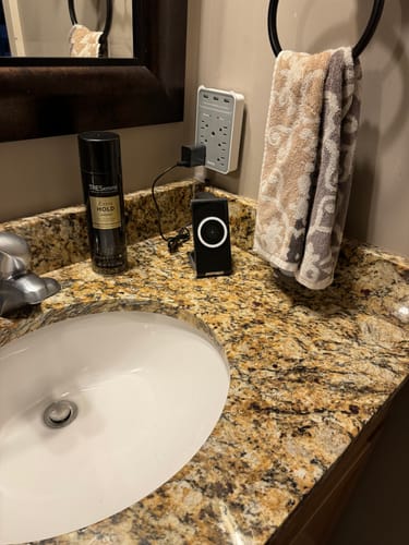 Customer photo review of PASSPORT - WIRELESS CHARGING STATION