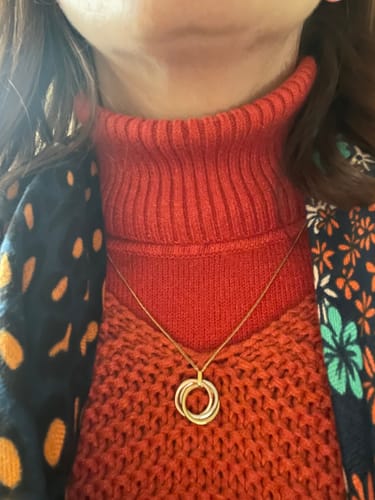 Customer photo review of Allegro Triple Knot Pendant in 18K Gold
