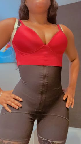 Customer photo review of Ultra-Sculpt Faja with Zipper & Round Lift CB451
