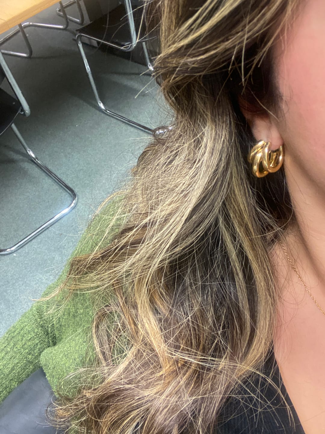 Customer photo review of Triple Ohrstecker | 18K vergoldet