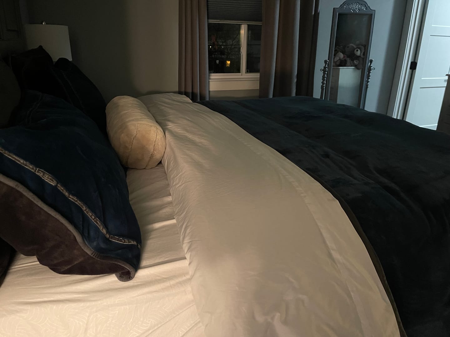 Customer photo review of Velós Complete Bedding Set