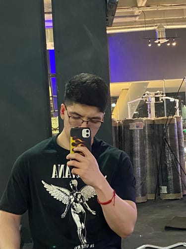 Customer photo review of Playera Nirvana: In Utero