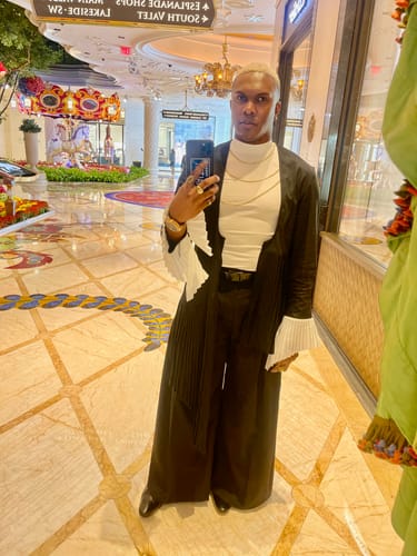 Customer photo review of Mens Irregular Pleated Patchwork Long Sleeve Blazer SKUK32370