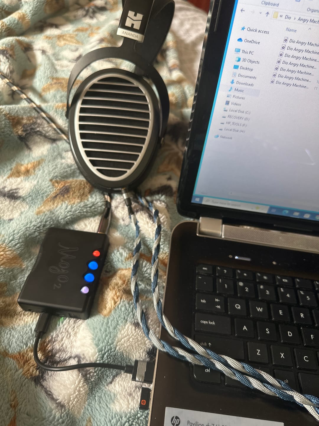 Customer photo review of Chord Electronics Mojo 2 Portable DAC and Headphone Amplifier