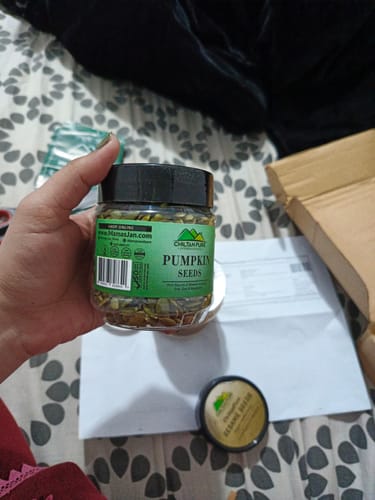 Customer photo review of Pumpkin Seeds - Improve Prostate & Bladder Health, Very High in Magnesium, May Improve Heart Health, Lower Blood Sugar Levels, High in Fiber [کدو کے بیج]