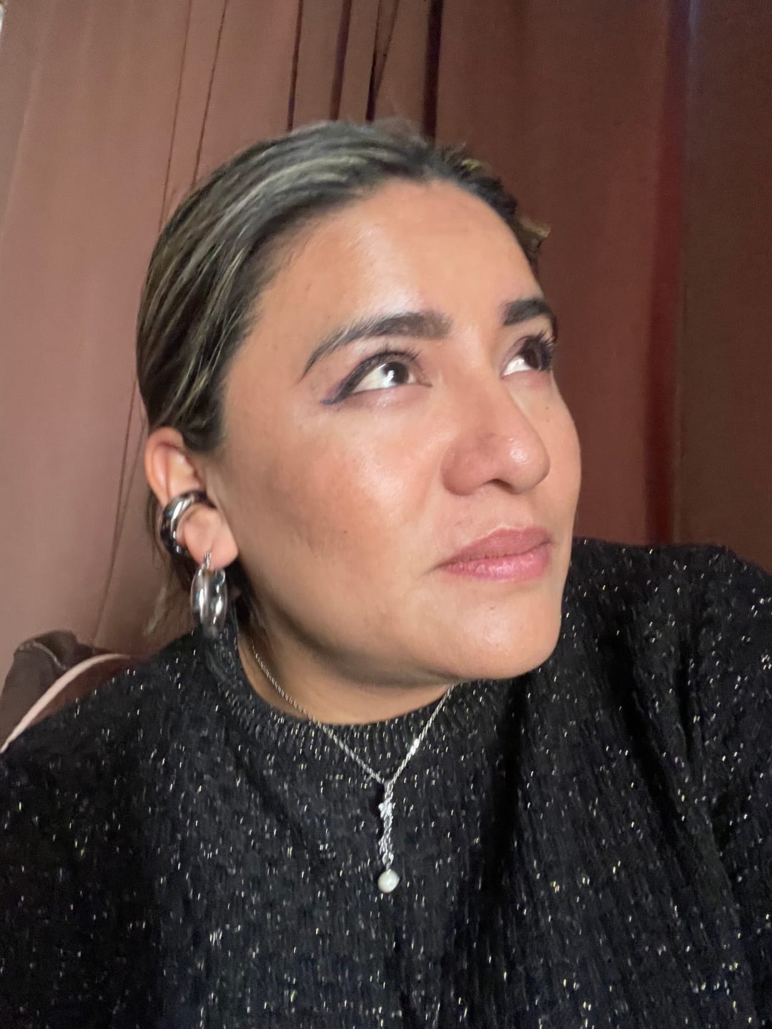 Customer photo review of Aretes Lyn
