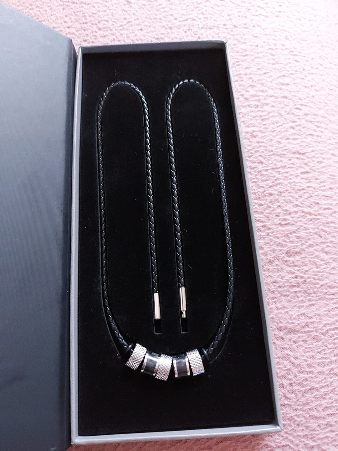 Customer photo review of Lederhalskette "Solid"