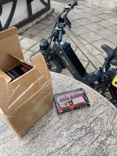 Customer photo review of Aniioki Bike Brake Pads