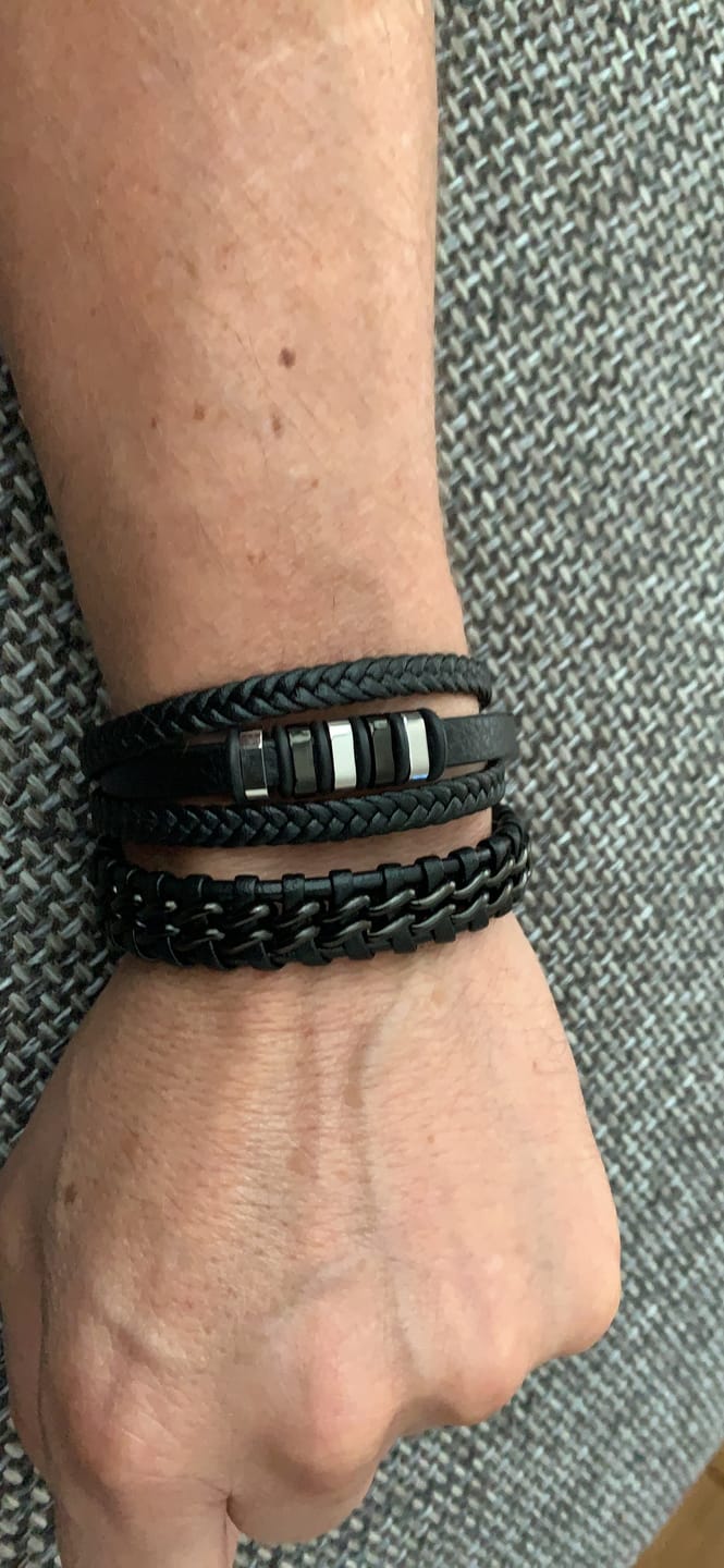 Customer photo review of Lederarmband "Glory"