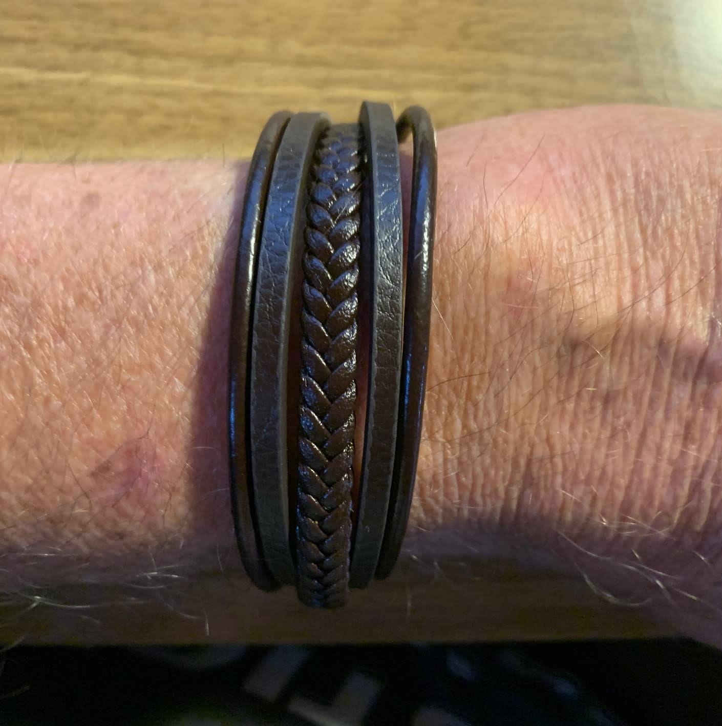 Customer photo review of Lederarmband "Braid"