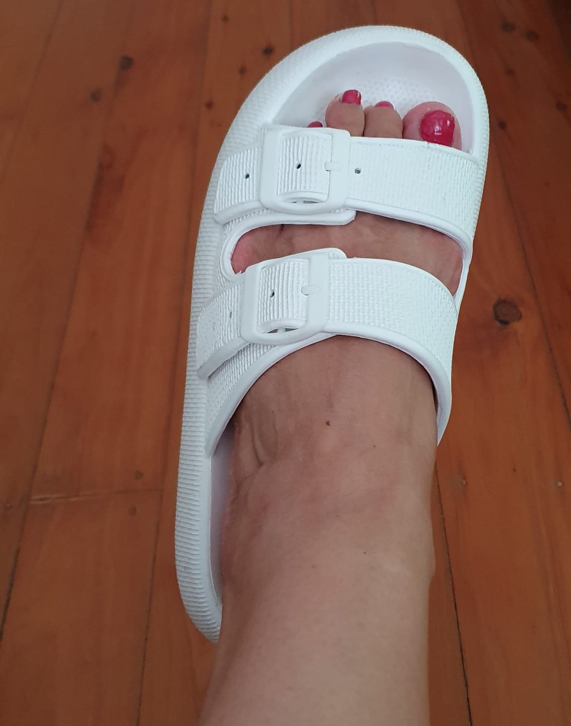 Customer photo review of Cushion Sandals - Cloud Slides