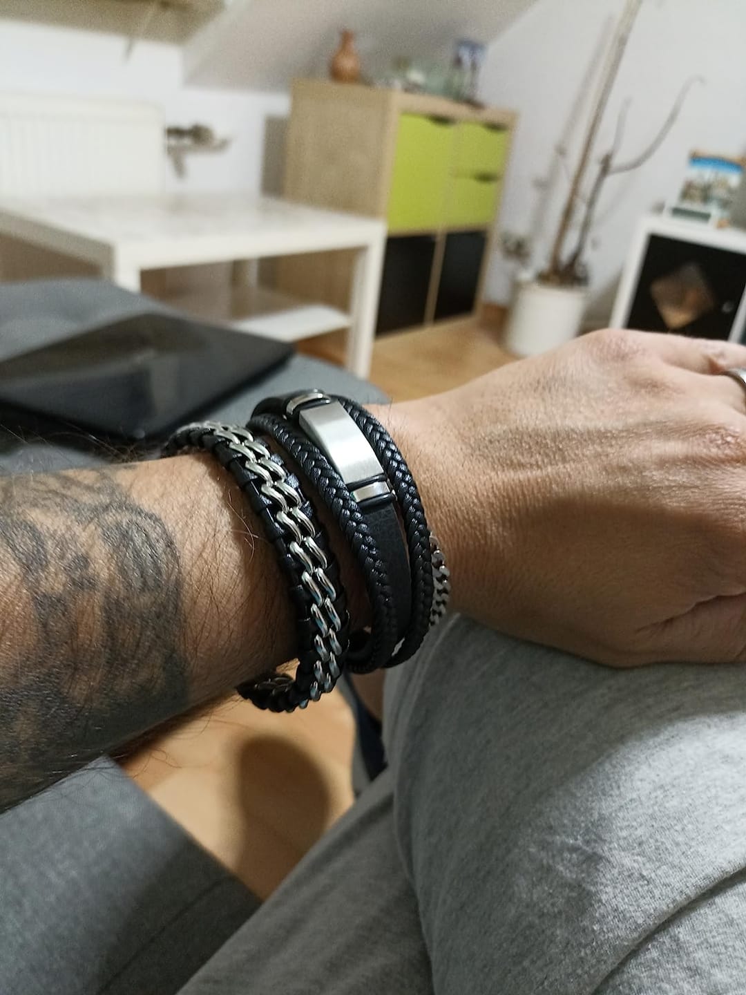 Customer photo review of Lederarmband "Steel"
