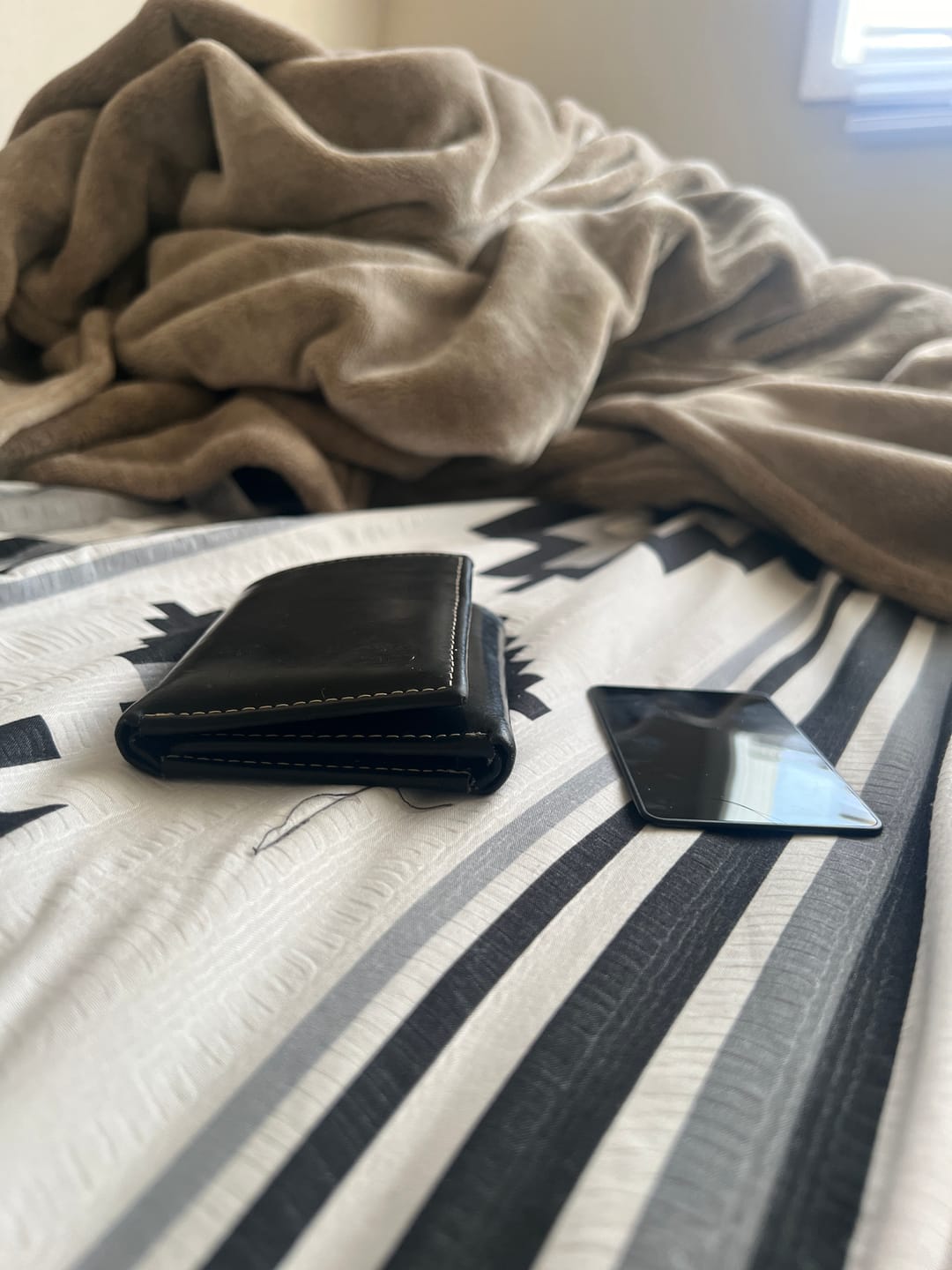 Customer photo review of AceCard - Wallet Tracker - Apple Find My
