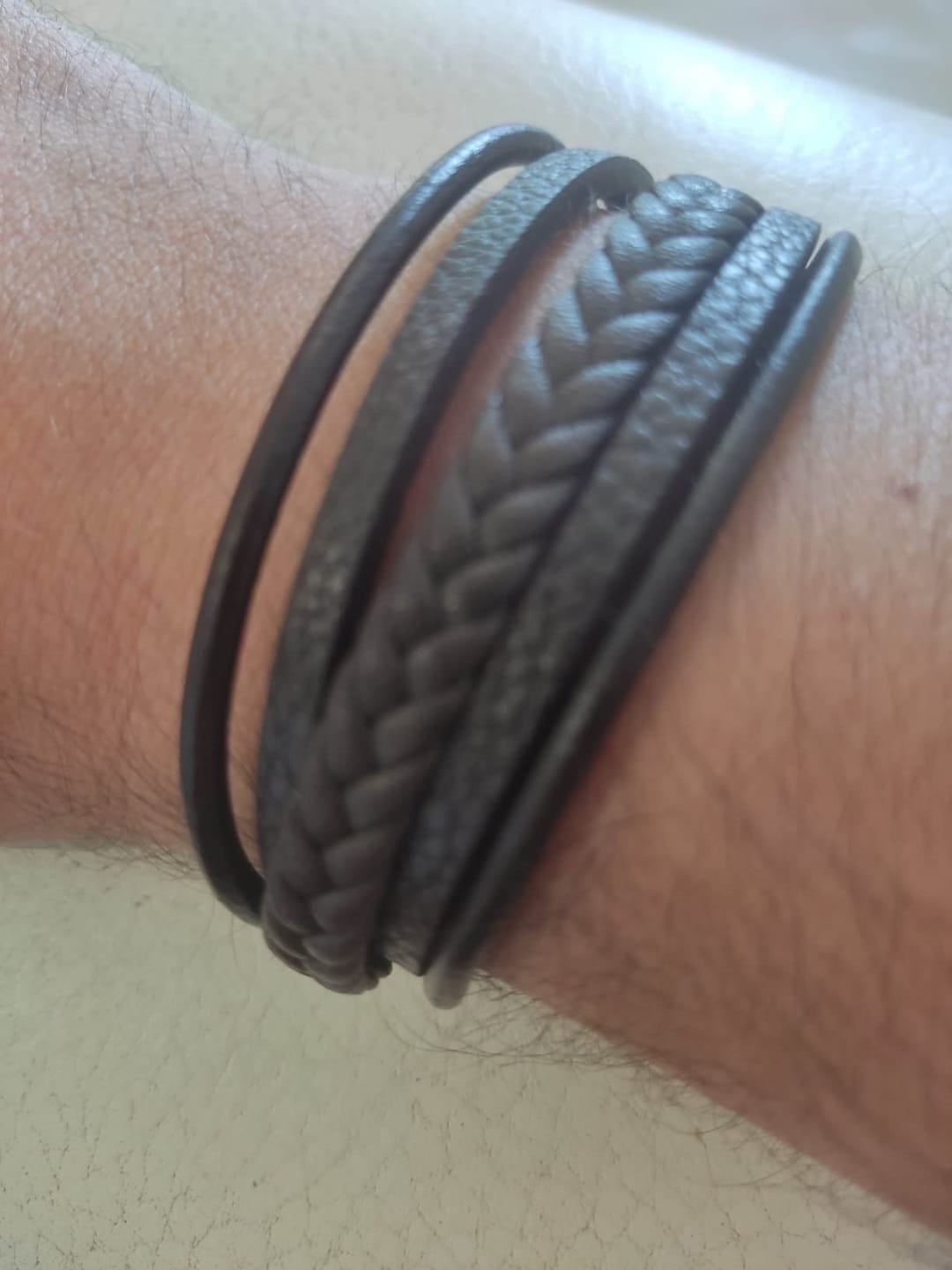 Customer photo review of Lederarmband "Braid"