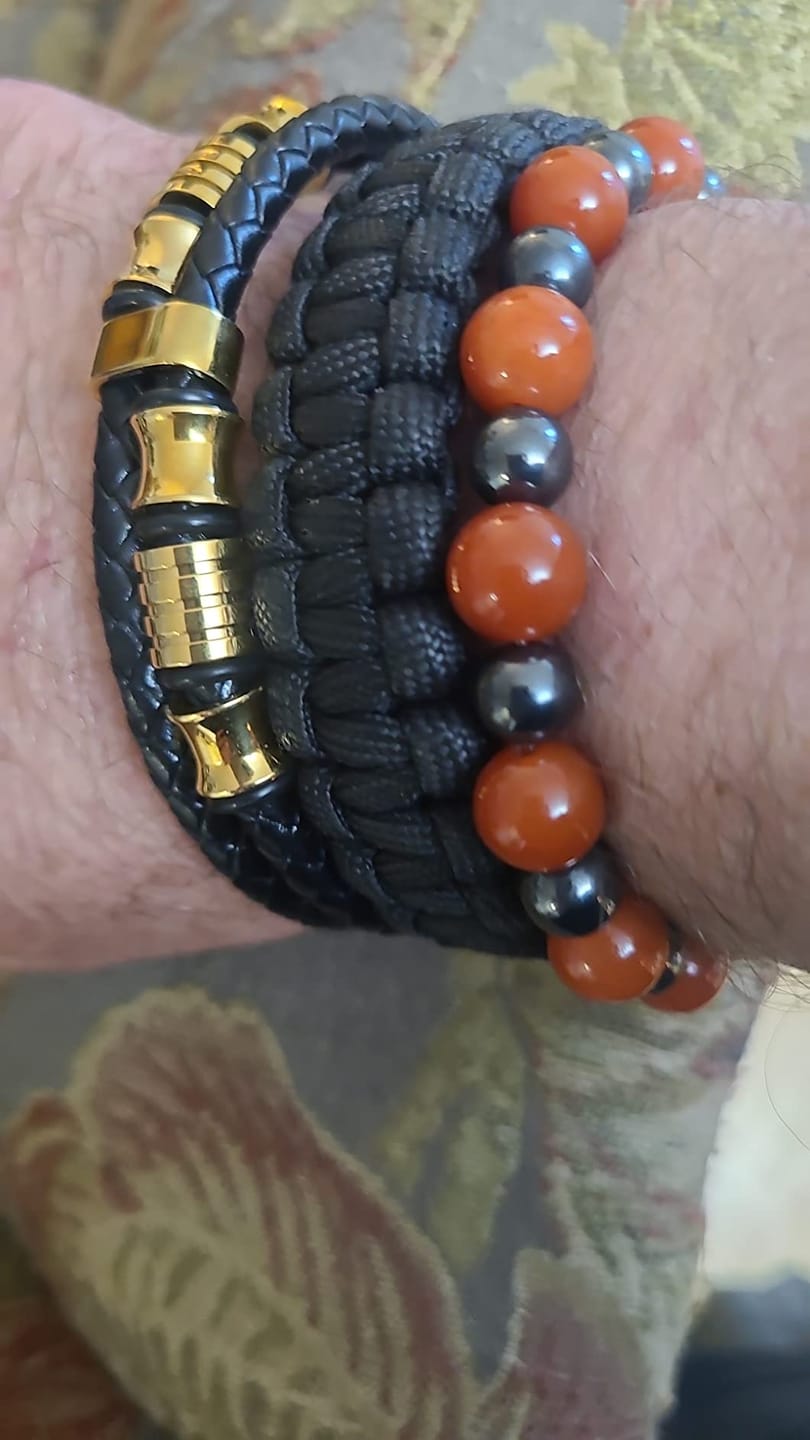 Customer photo review of Lederarmband "Spirit"