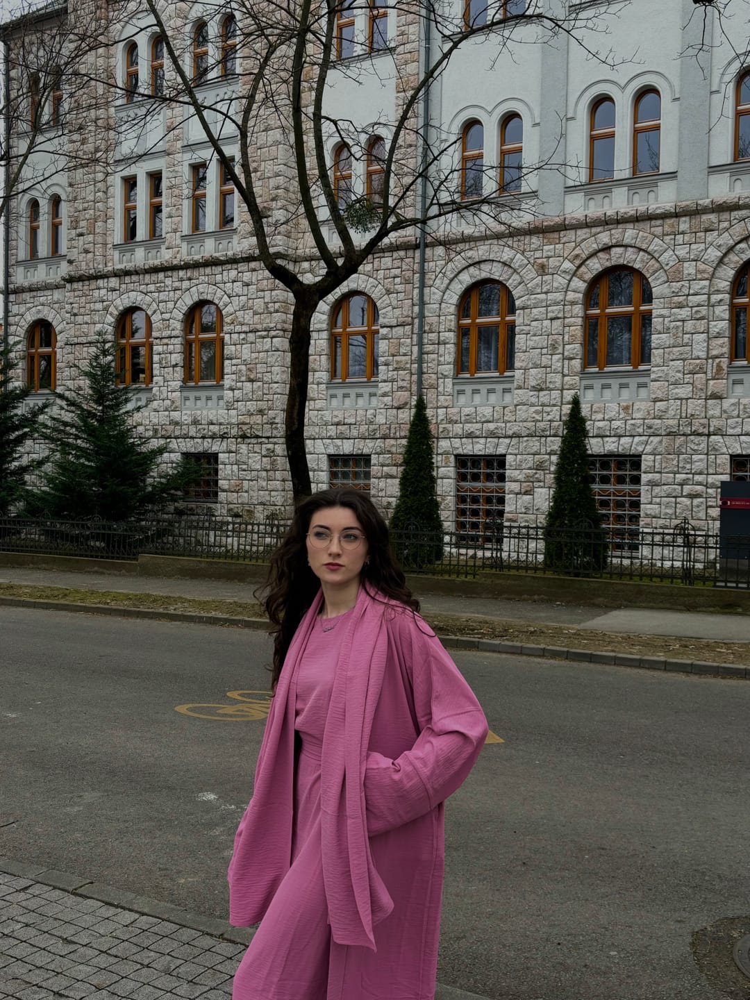 Customer photo review of 3 Piece Crinkle Abaya Set - Pink