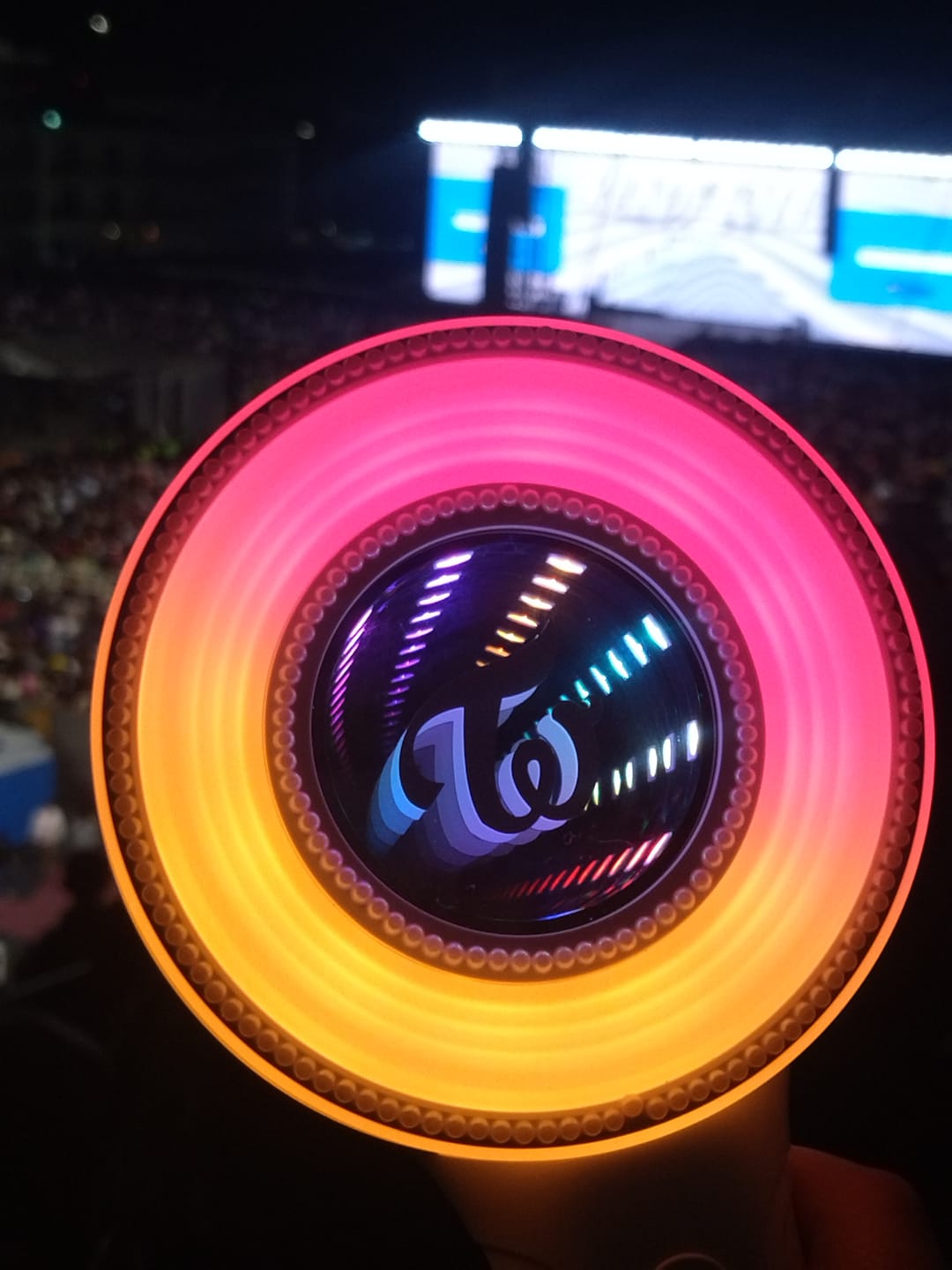 Customer photo review of TWICE - CANDYBONG ∞ OFFICIAL LIGHT STICK