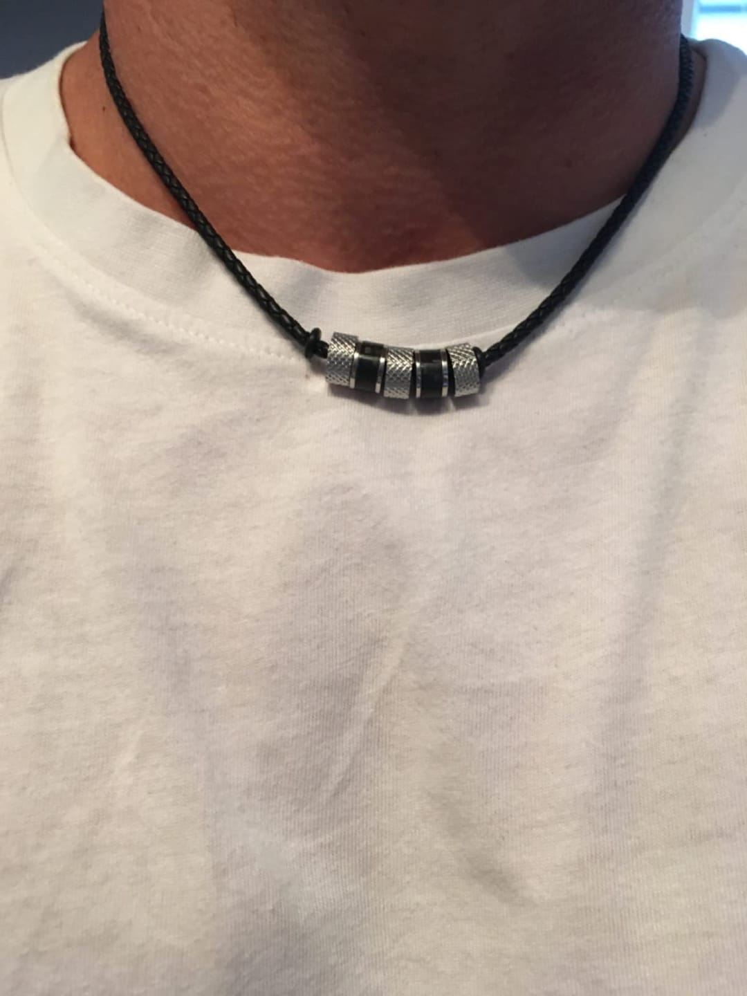 Customer photo review of Lederhalskette "Solid"