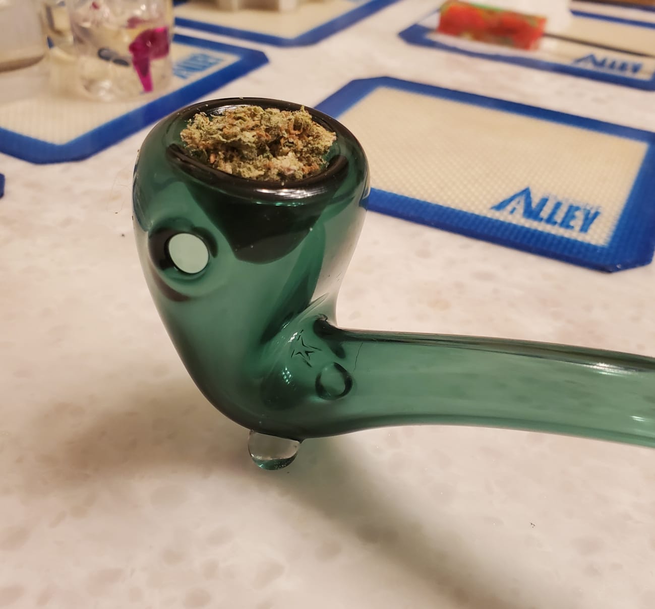 Customer photo review of Starfish Designs - 16-Inch Glass Gandalf Pipe