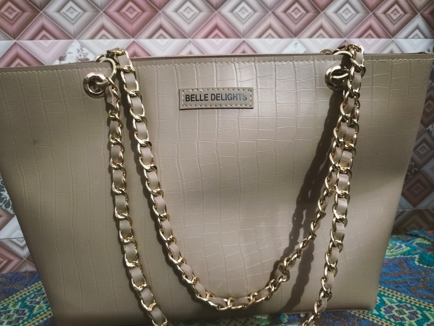 Customer photo review of Off White New Wave Tote Bag