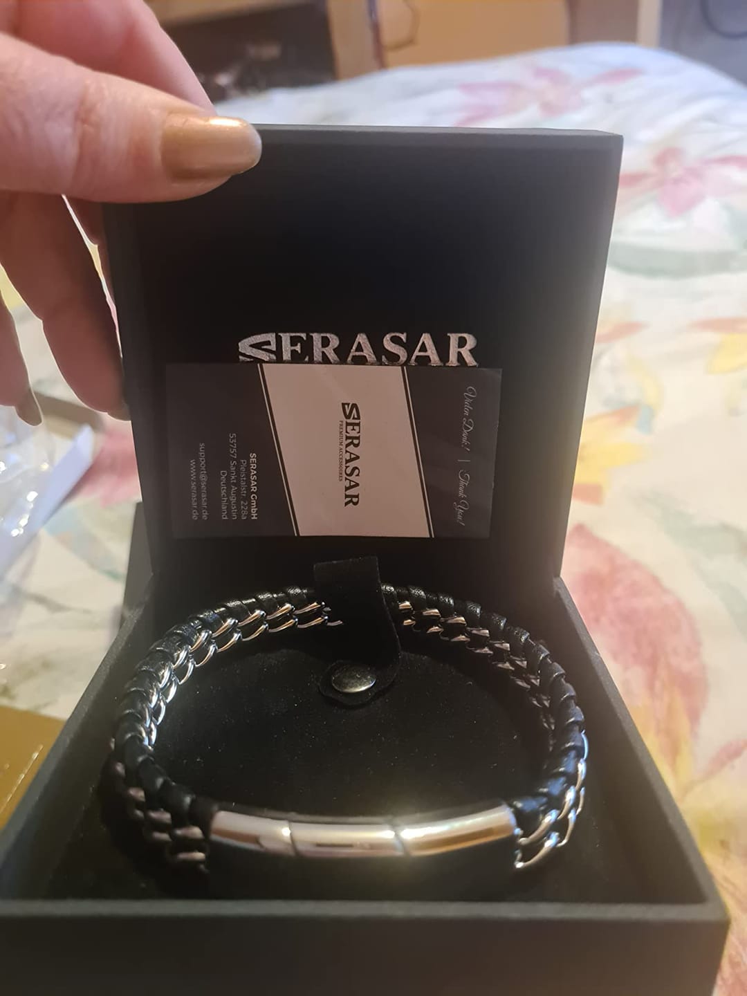 Customer photo review of Lederarmband "Steel"