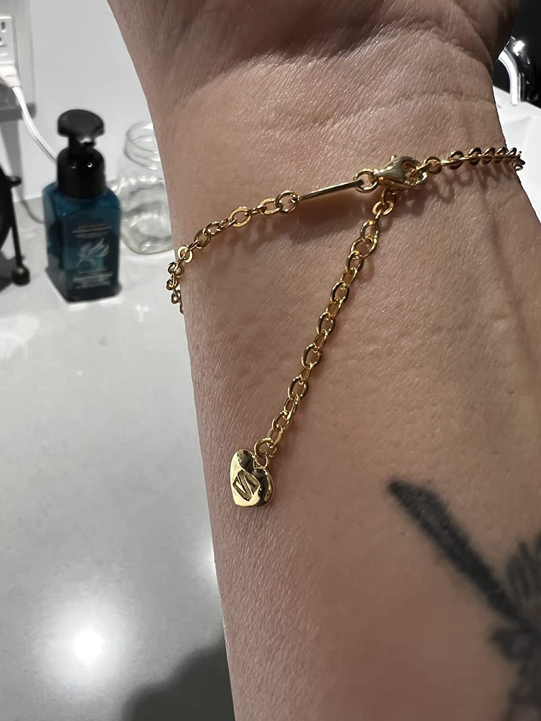 Customer photo review of Armband "Infinity"