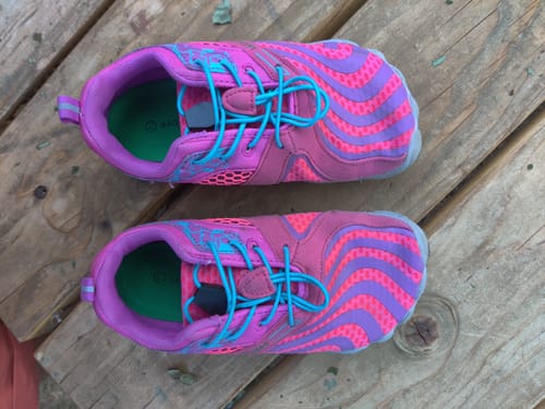 Customer photo review of Zapatilla ergo Vitality I Rosa - Saguaro Kids