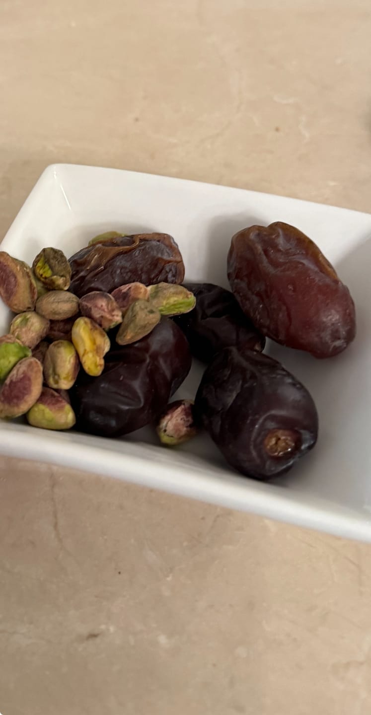 Customer photo review of Bam/Mazafati Premium Dates