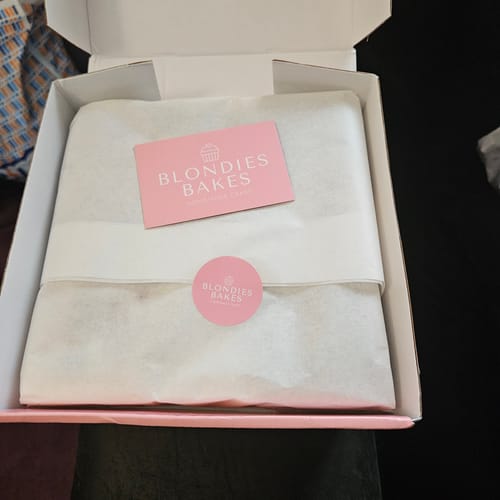 Customer photo review of Treat Yourself Double Brownie & Blondie Mixed Box