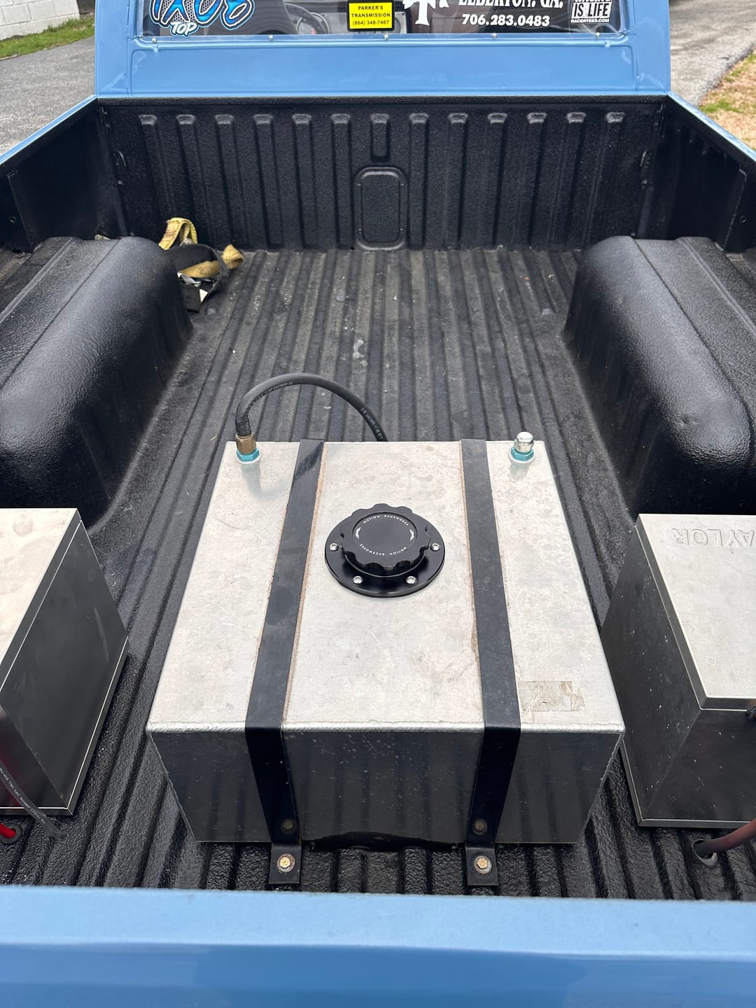 Customer photo review of Motion Billet Fuel Cap (Screw on) 6 bolt w/ Seal and Hardware 27-140