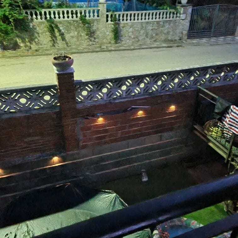 Customer photo review of SolaGarden™ Deck Lights