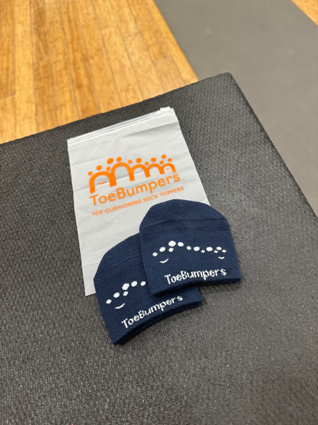 Customer photo review of Men's Running Toe-Cushioning Sock (1 Pair)