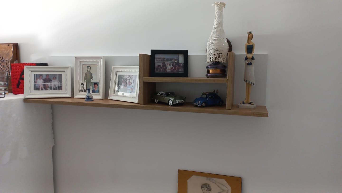 Customer photo review of Rani AE103 Dekoratif Duvar Rafı  Beyaz - Sepet Ceviz