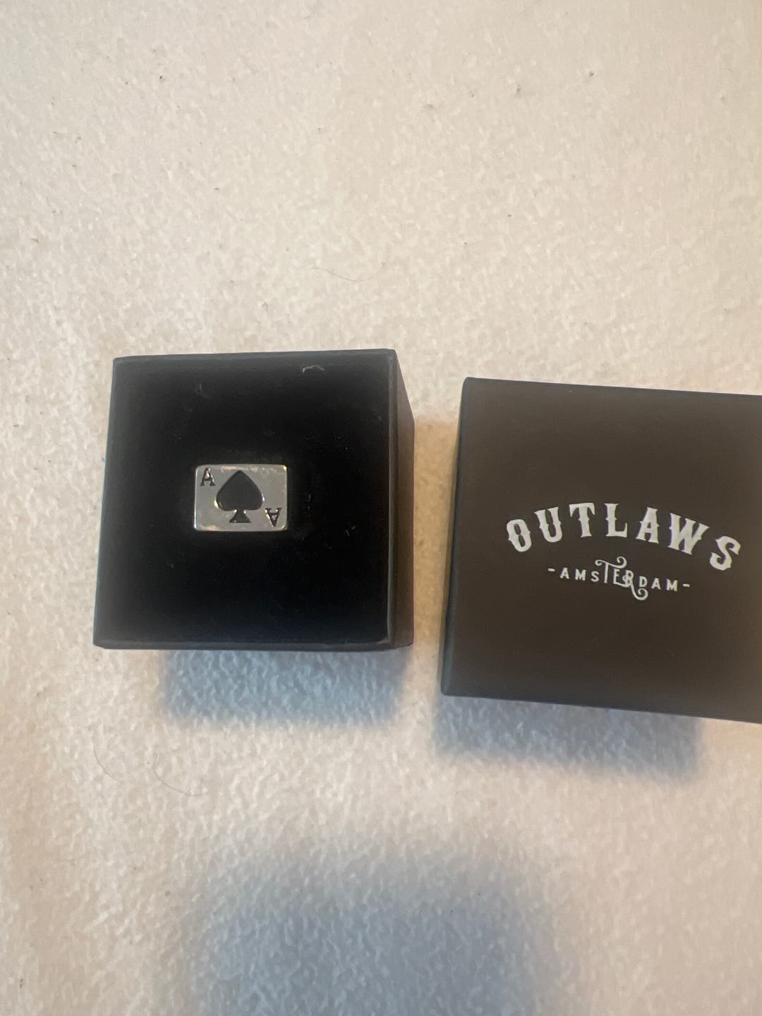 Customer photo review of Ace of Spades.