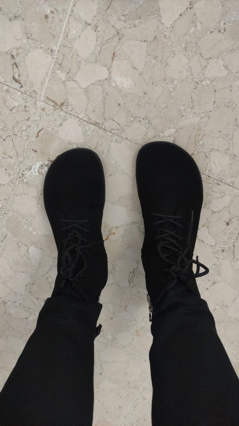 Customer photo review of Invierno Barefoot Defender Ambition II