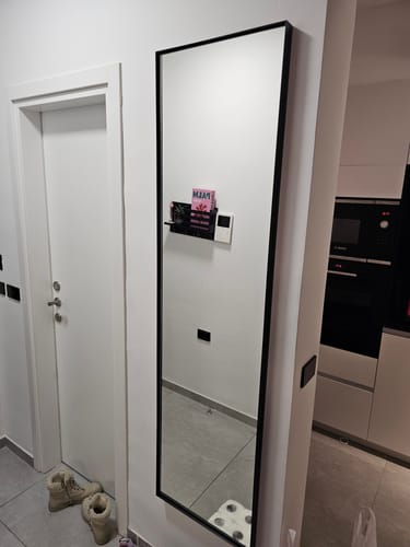 Customer photo review of דלת מראה להסתרת ארון חשמל