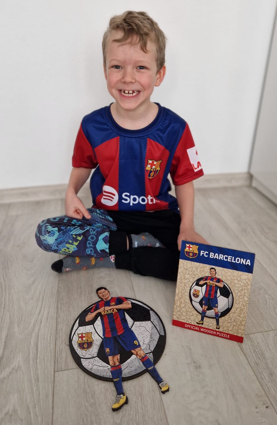 Customer photo review of Robert Lewandowski - Wooden Puzzle