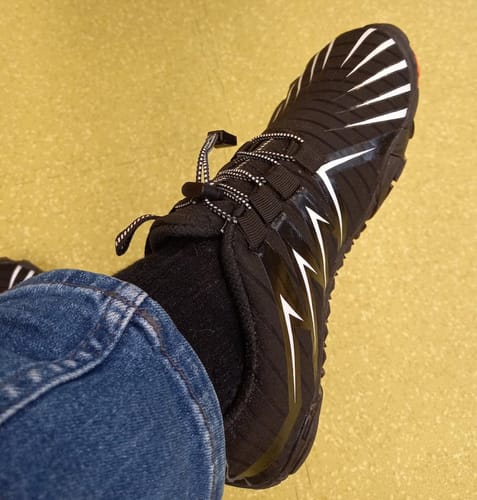 Customer photo review of (1+1 GRATIS AKTION) GroundWalker EXPERT PRO- Rutschfeste Mitteldicke  Barfußschuhe für den Frühling