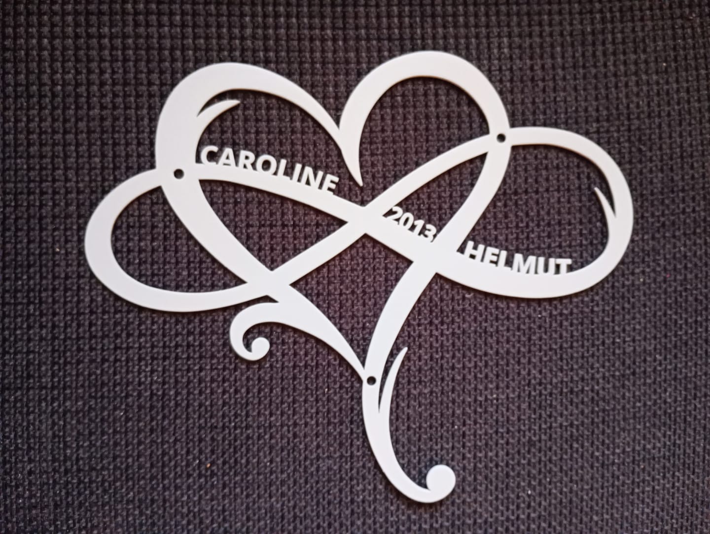 Customer photo review of Infinity Herz mit Wunschtext aus edlem Stahl (personalisierbar)