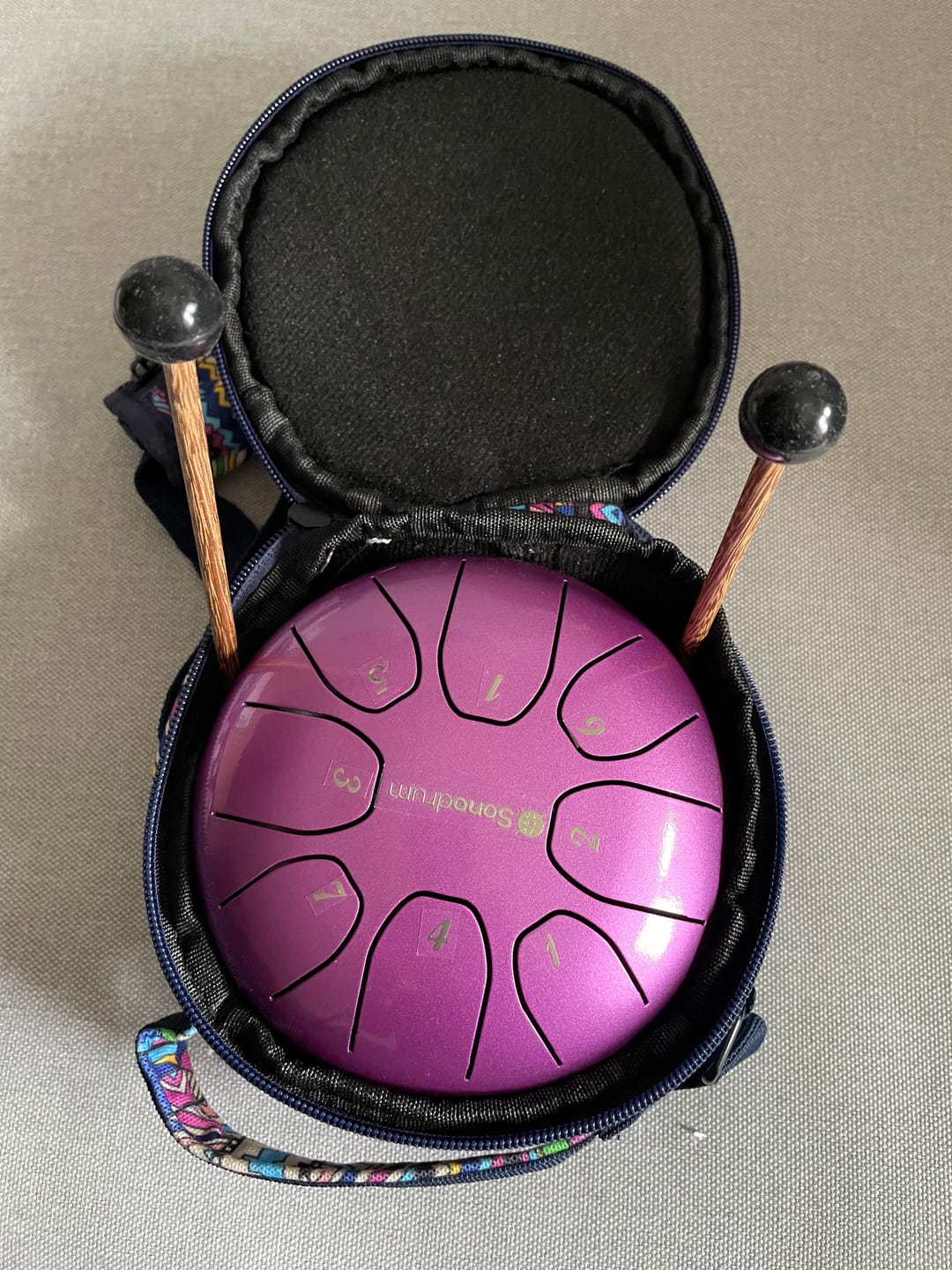 Customer photo review of Sonodrum Zungentrommel - "Standard" - Handgefertigt - (14cm / 20cm) - 8 Zungen - C-Dur
