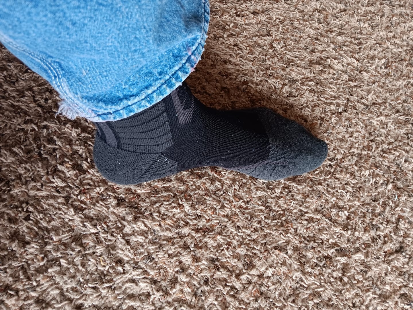 Customer photo review of Indestructible Compression Crew Socks - 2 Pairs