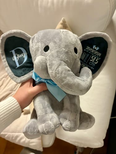 Customer photo review of Elefante coccoloso - Peluche per bambini