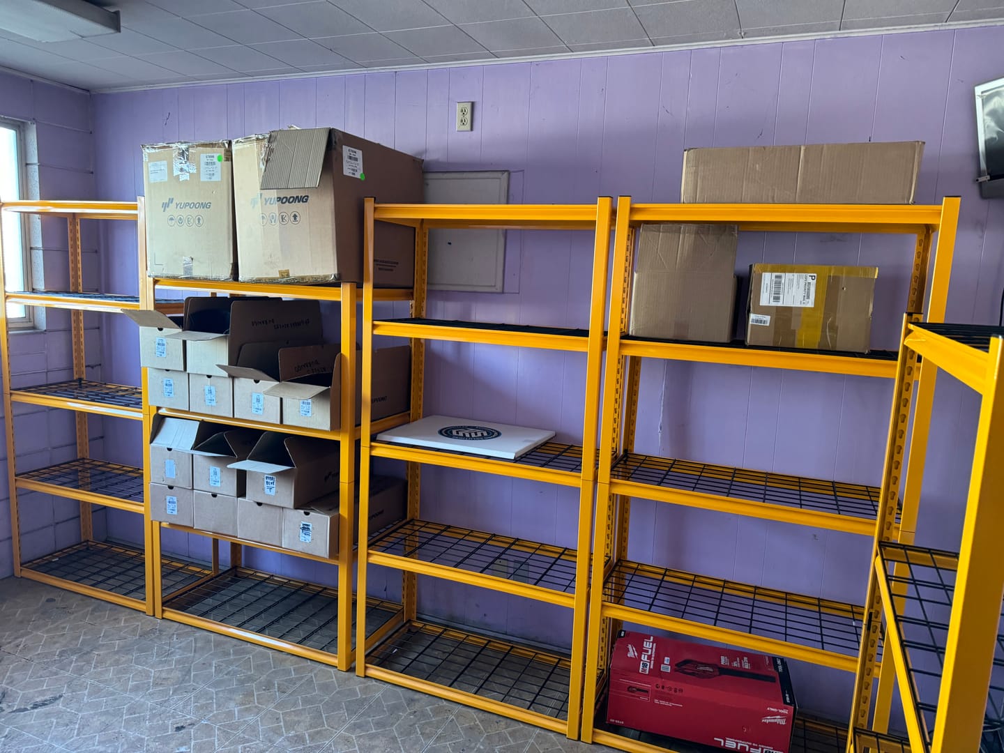 Customer photo review of REIBII 40"W x 18"D Garage Shelving Heavy Duty Shelving  2550 LBS Adjustable Storage Shelves for Pantry Kitchen Basement Warehouse