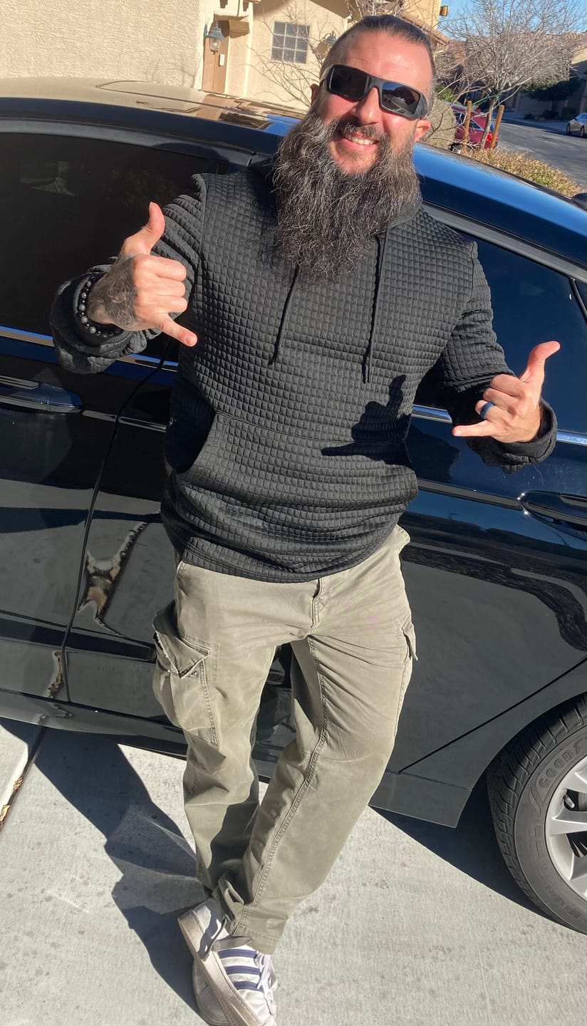 Customer photo review of Standoff Concealment Hoodie Mk.II - Midnight Black